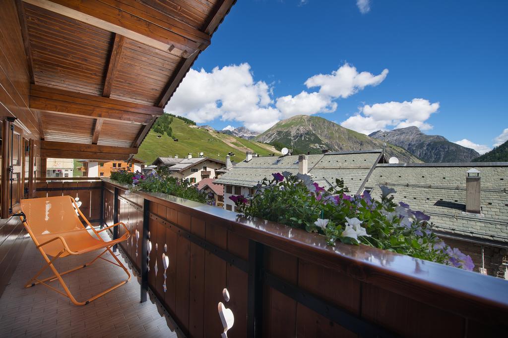 Hotel Krone Livigno Exterior foto